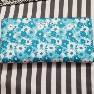 Michael Kors wallet